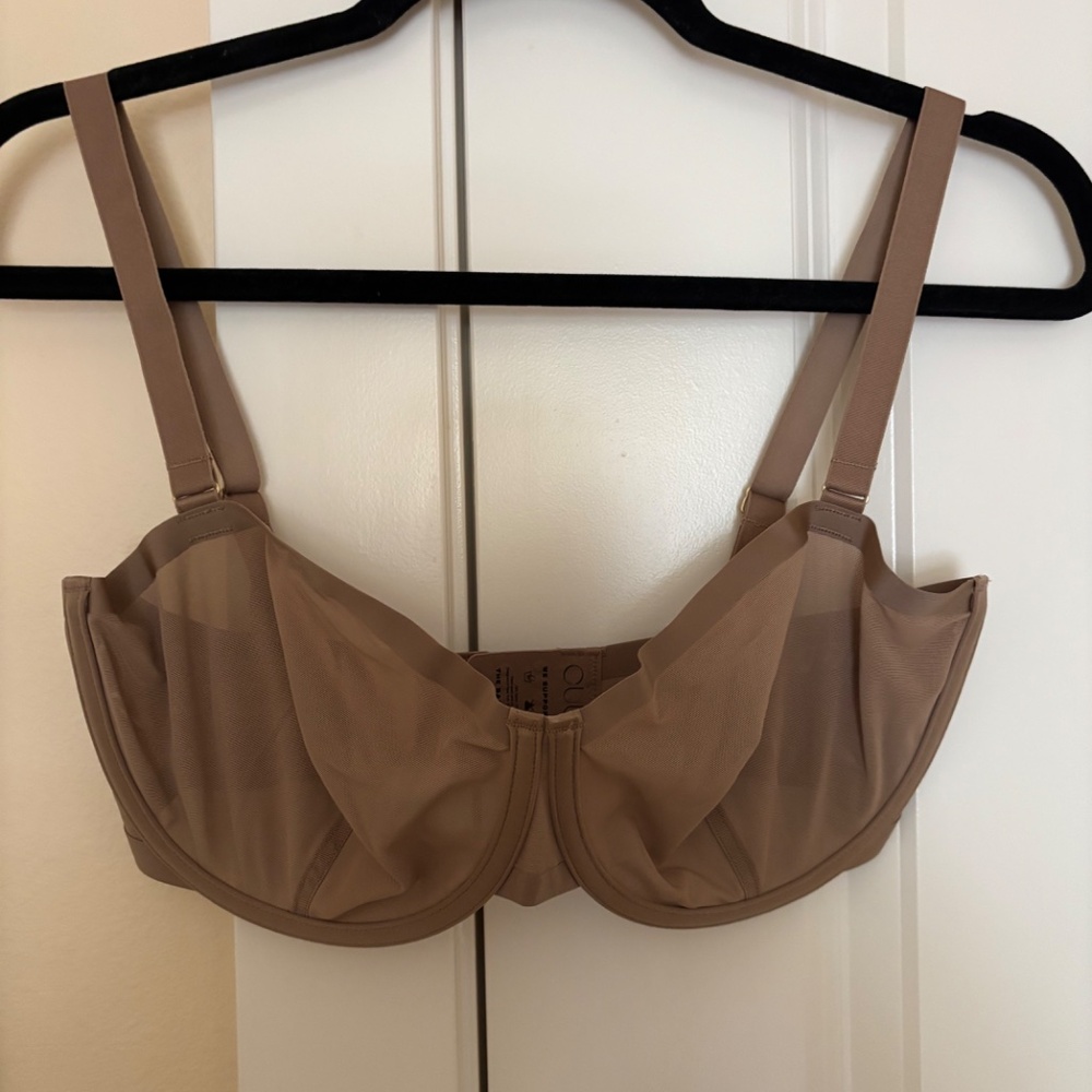 CUUP Balconette Bra - Picture 2 of 4